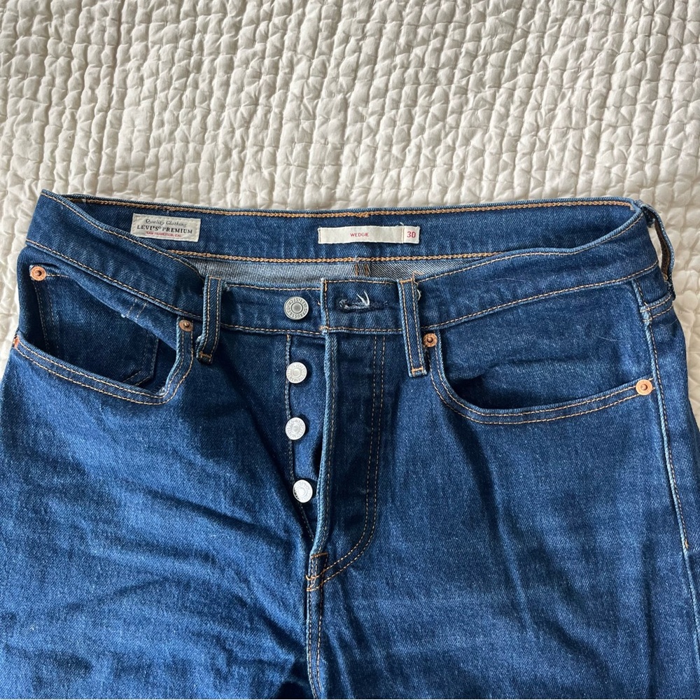 Levi's Blue Straight Leg Jeans Wedgie Classic Denim - Picture 3 of 5